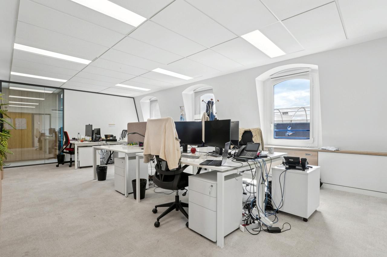 Bureau Neuilly-sur-Seine 782m² Location bureau Neuilly-sur-Seine Hauts-de-Seine OLBUR2426401 9